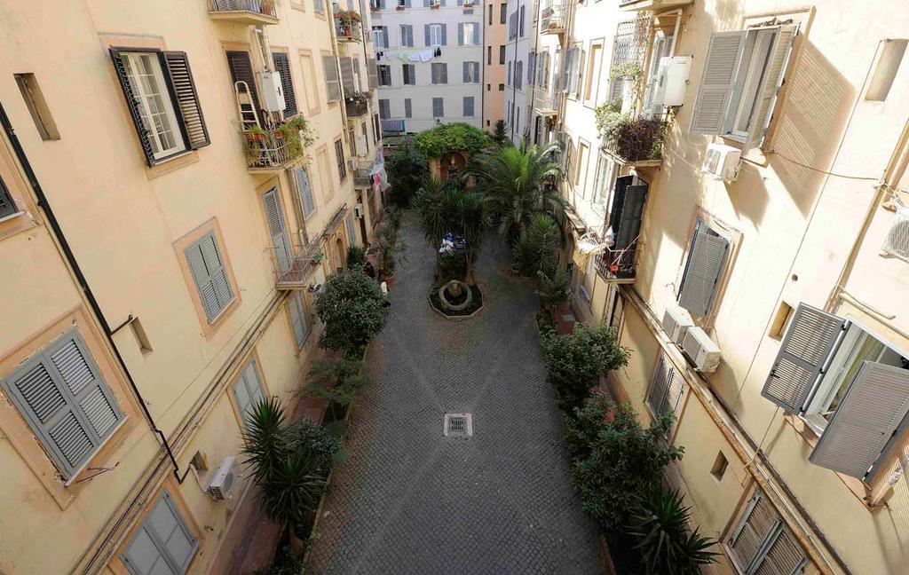 Hotel Campidoglio Rome Exterior photo